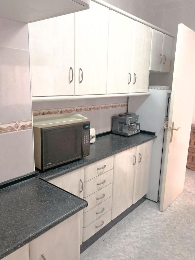 Mari Village Apartamento Luminoso,A 2 Minutos De La Playa Salou Exteriör bild